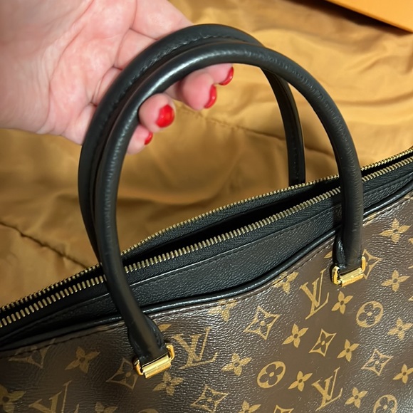 Louis Vuitton Monogram Pallas MM Handbag - Picture 8 of 16
